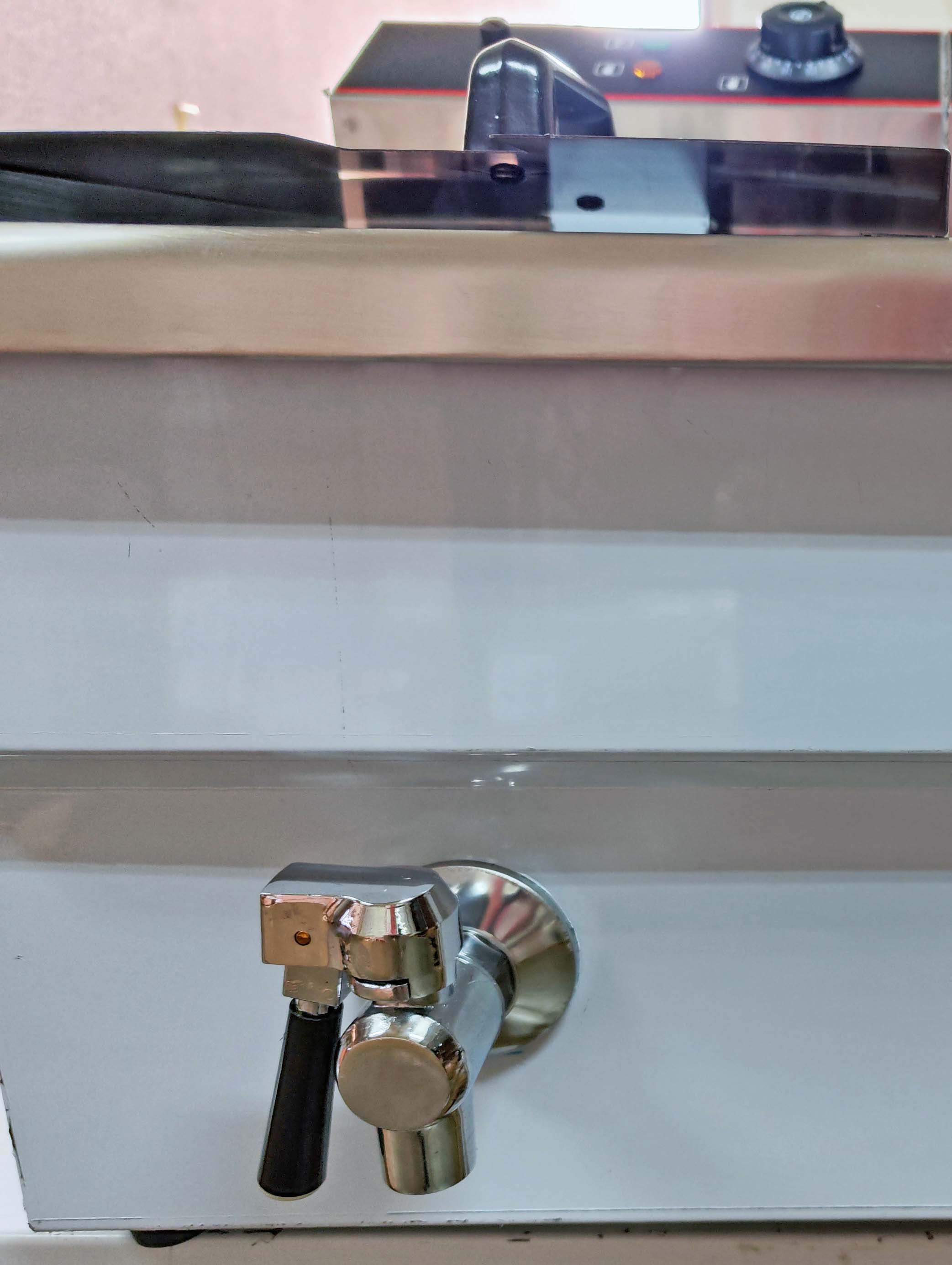 Фритюрниця AIRHOT EF12